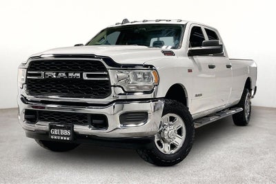 2020 RAM 2500 Tradesman Crew Cab 4x4 8' Box