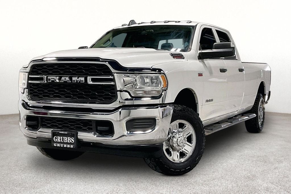 2020 RAM 2500 Tradesman Crew Cab 4x4 8' Box