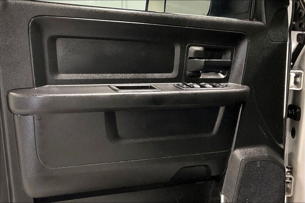 2020 RAM 2500 Tradesman Crew Cab 4x4 8' Box