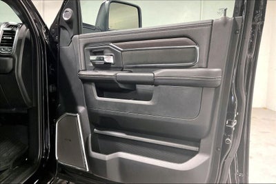 2026 RAM Ram 5500 Chassis Cab RAM 5500 BIG HORN CHASSIS CREW CAB 4X4 84' CA