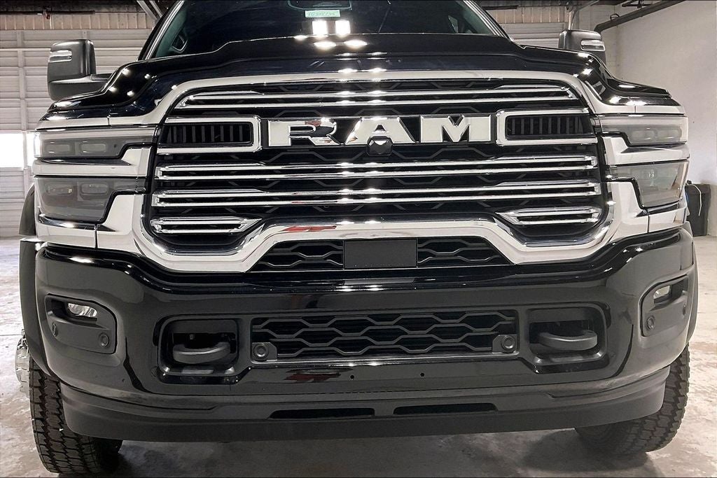 2026 RAM Ram 5500 Chassis Cab RAM 5500 BIG HORN CHASSIS CREW CAB 4X4 84' CA