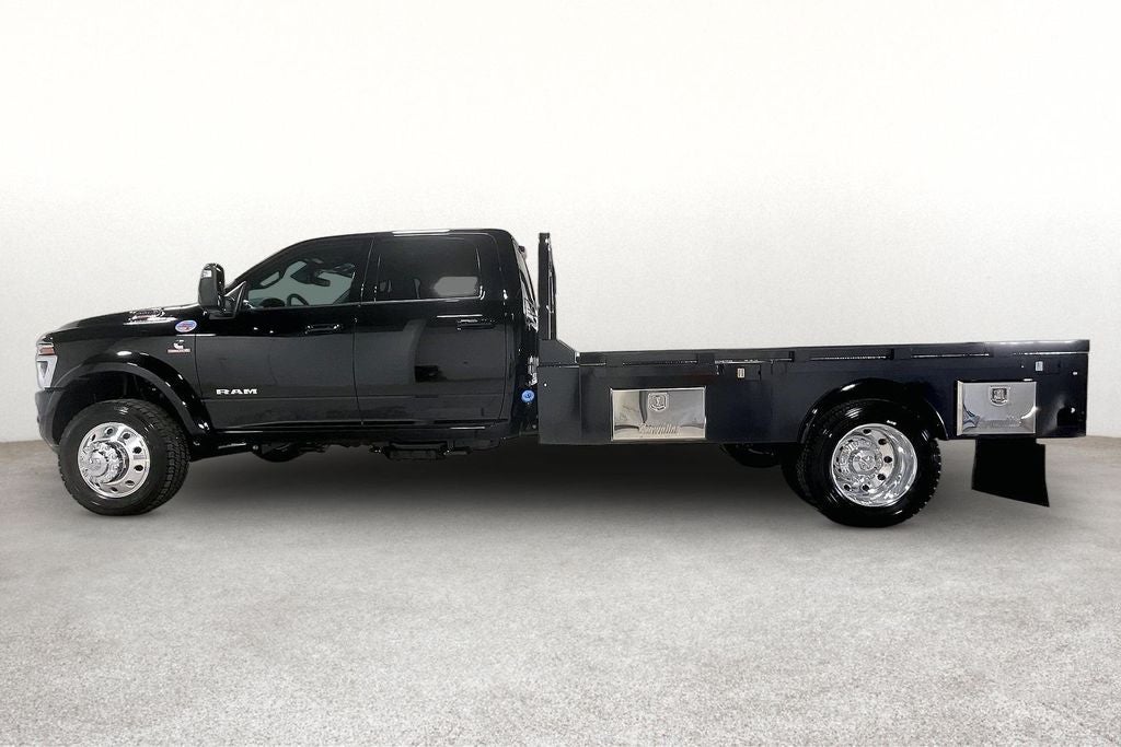 2026 RAM Ram 5500 Chassis Cab RAM 5500 BIG HORN CHASSIS CREW CAB 4X4 84' CA