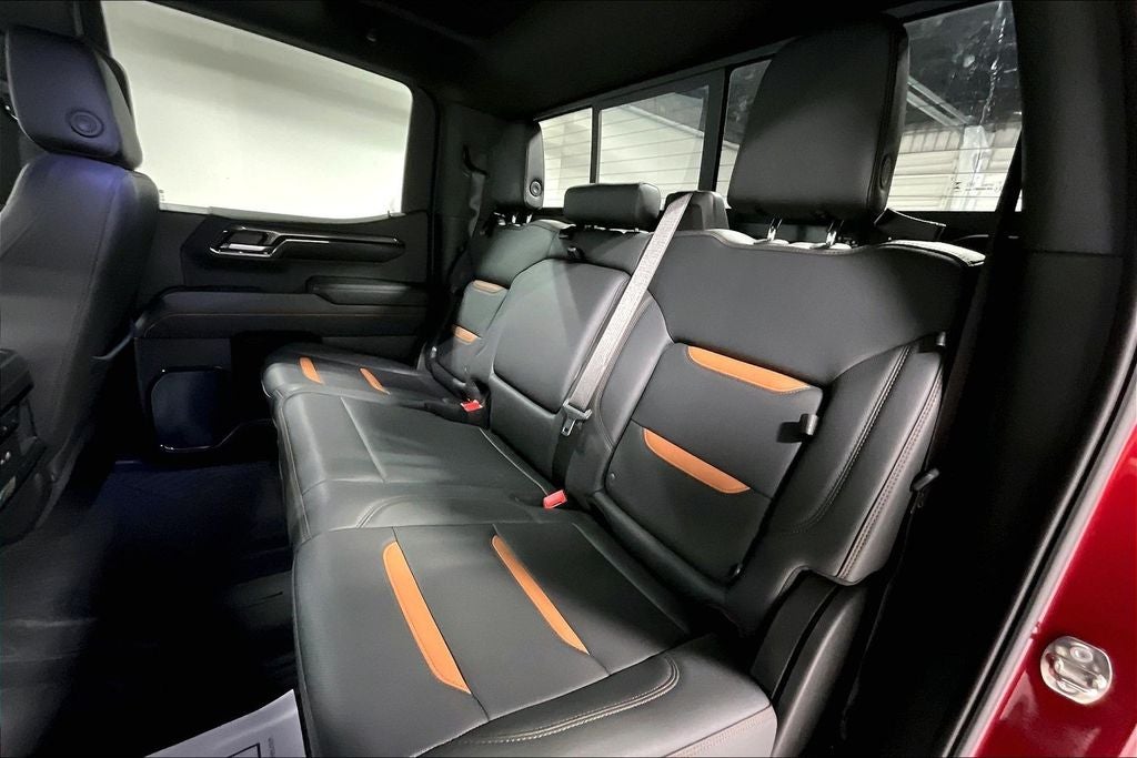 2024 GMC Sierra 1500 4WD Crew Cab Short Box AT4