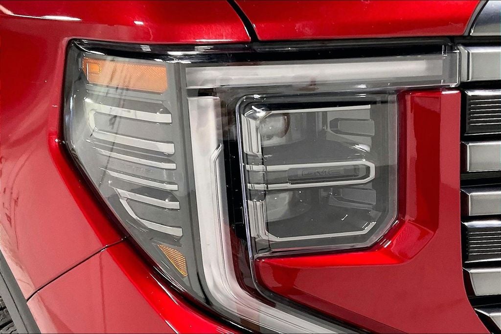 2024 GMC Sierra 1500 4WD Crew Cab Short Box AT4