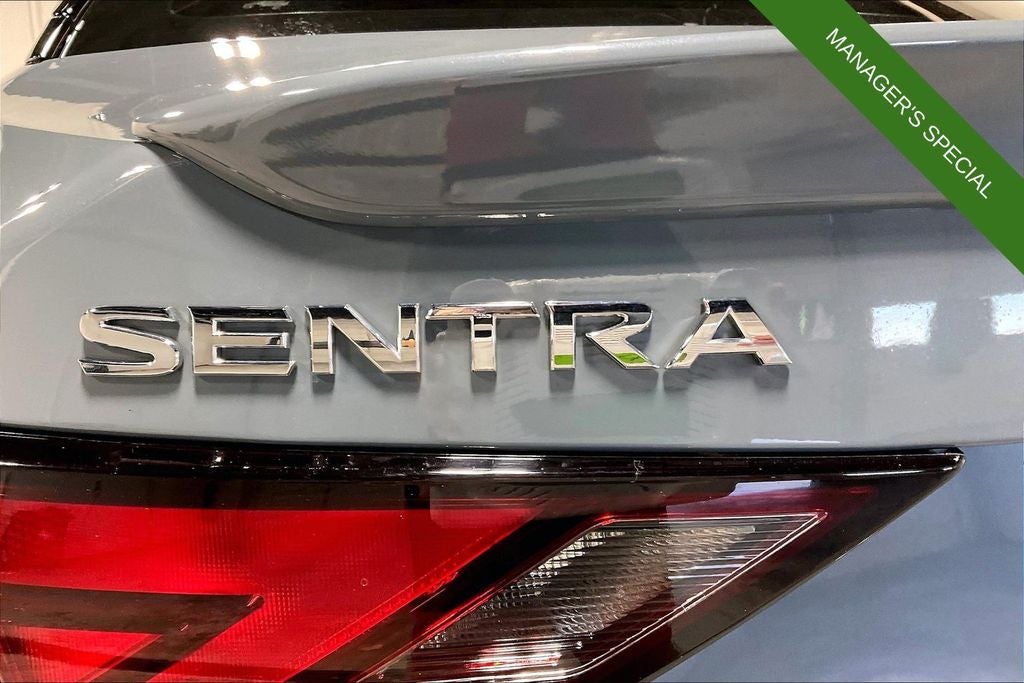 2024 Nissan Sentra SR Xtronic CVT