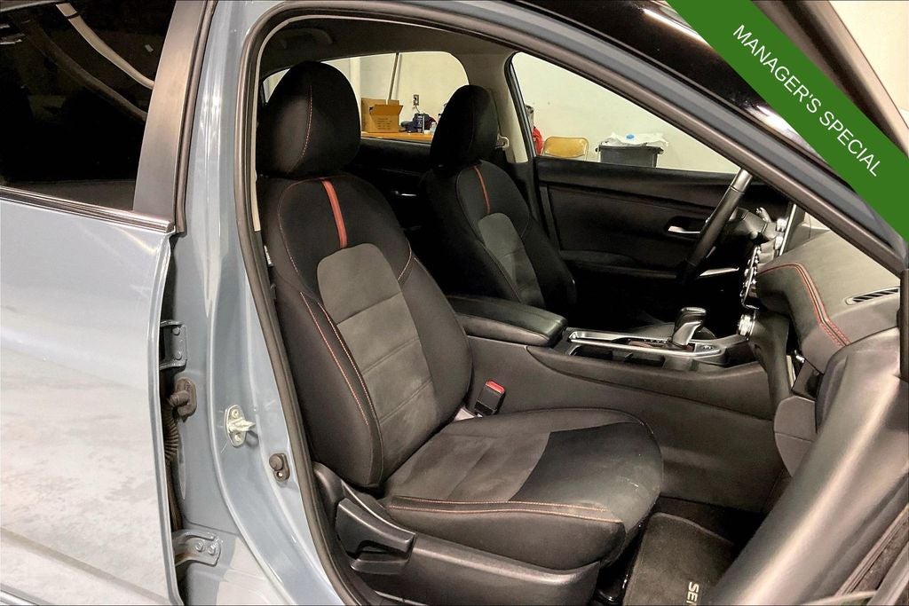 2024 Nissan Sentra SR Xtronic CVT