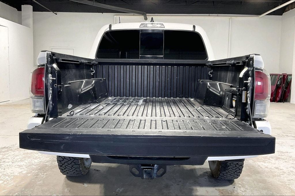 2022 Toyota Tacoma TRD Off-Road V6