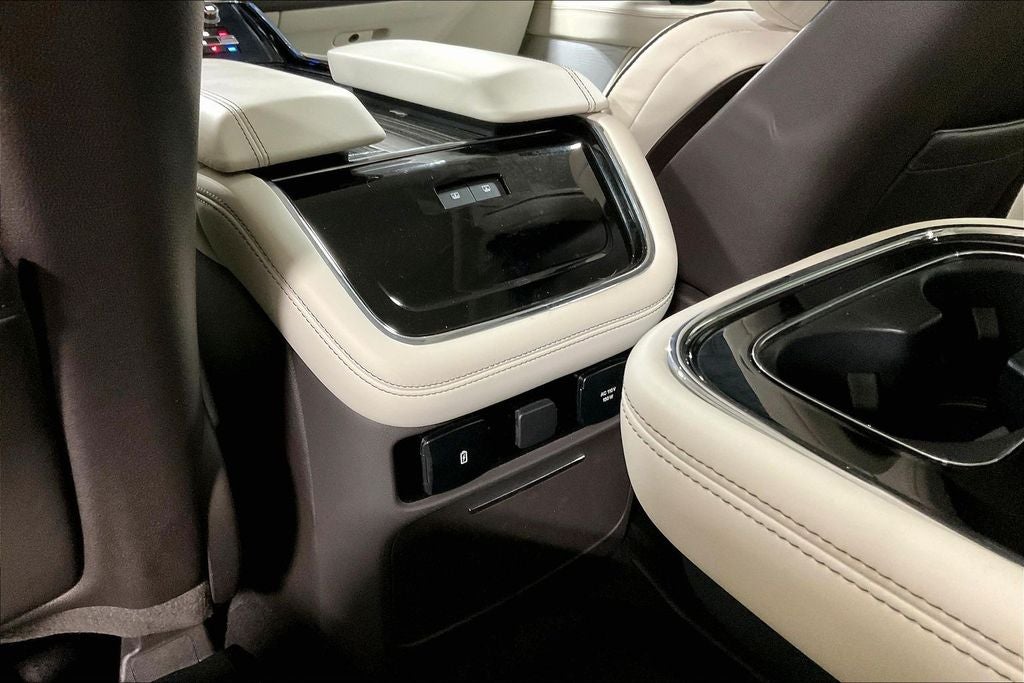 2024 Lincoln Navigator Black Label
