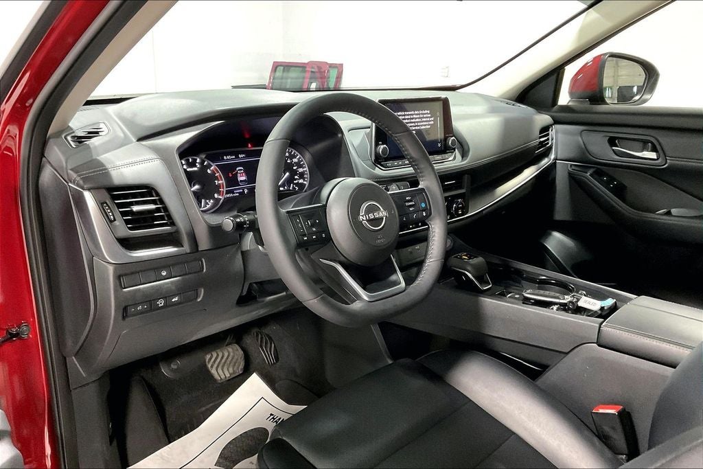 2024 Nissan Rogue SV FWD