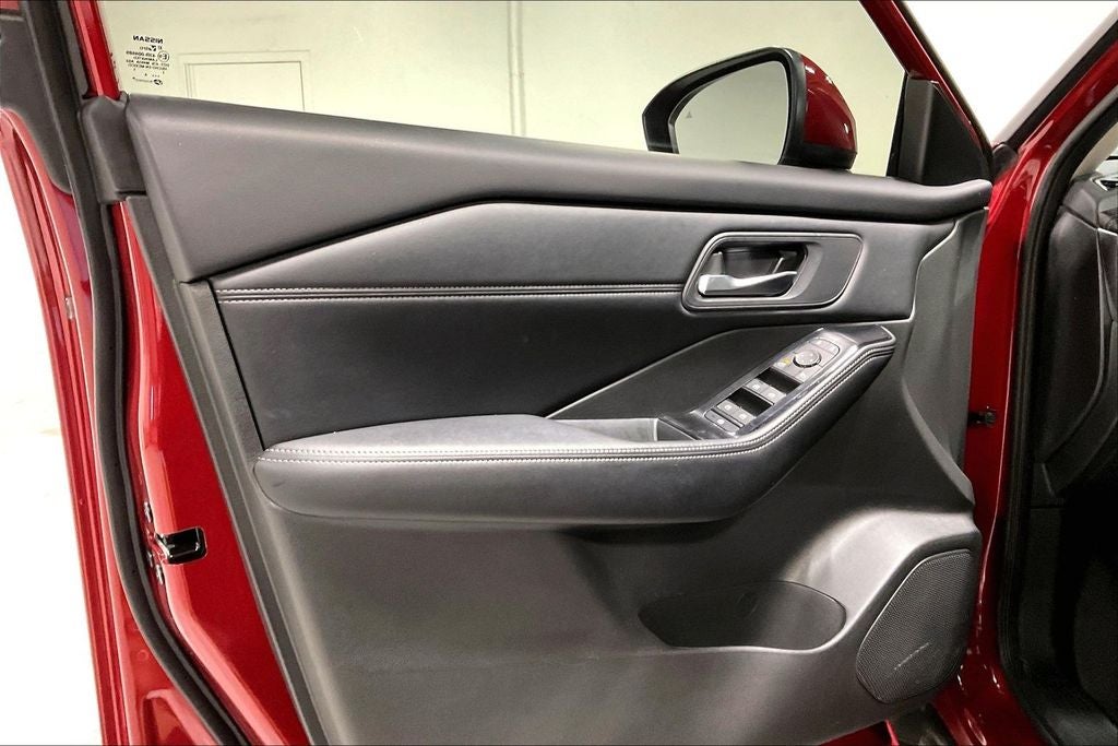 2024 Nissan Rogue SV FWD
