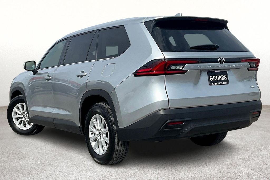 2025 Toyota Grand Highlander XLE