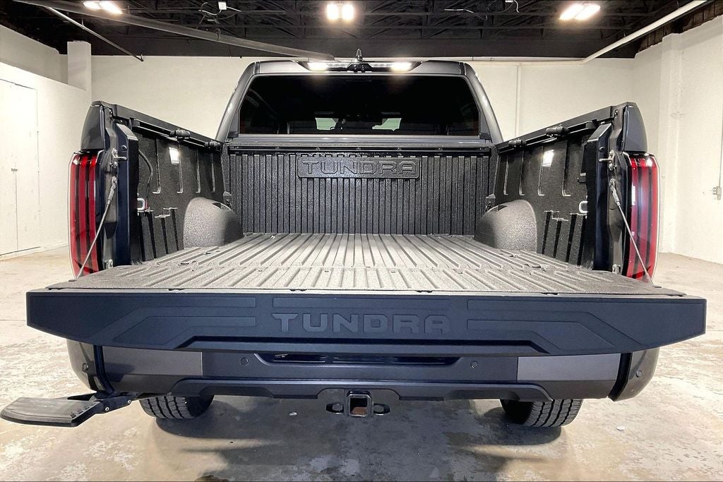 2024 Toyota Tundra Hybrid Platinum 4WD