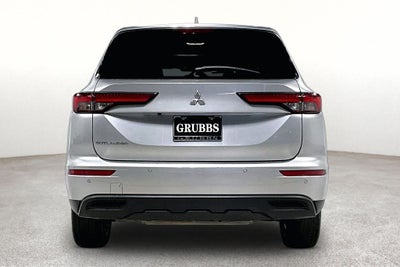 2022 Mitsubishi Outlander ES 2.5 2WD