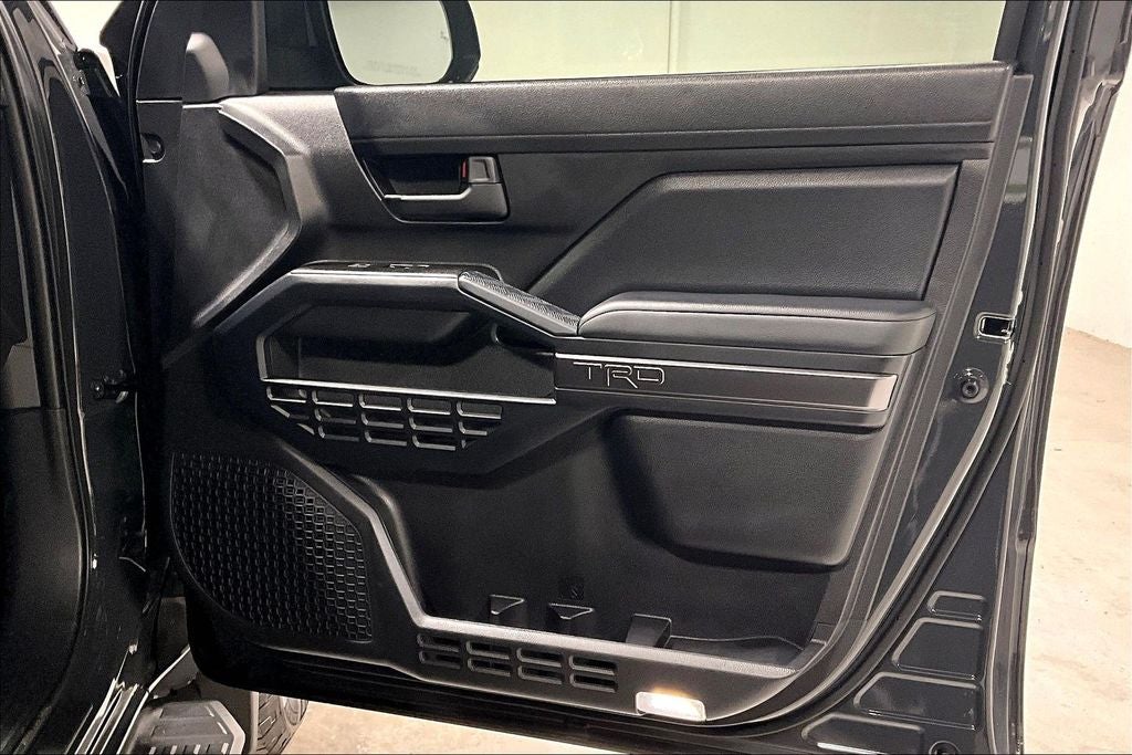 2025 Toyota 4Runner Hybrid TRD Off Road