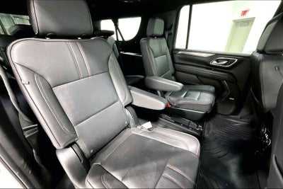 2023 Chevrolet Suburban RST