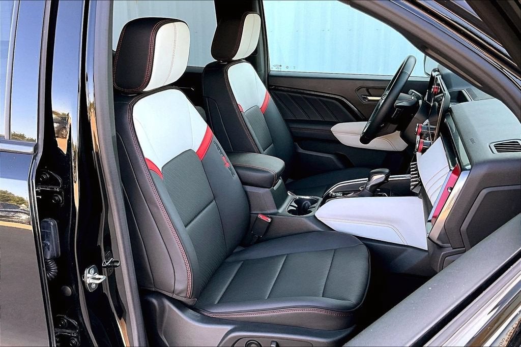 2023 GMC Canyon 4WD AT4X