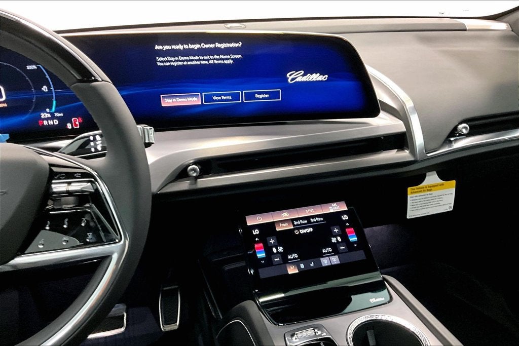 2027 Cadillac VISTIQ Sport