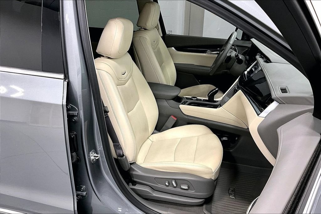 2024 Cadillac XT6 Premium Luxury