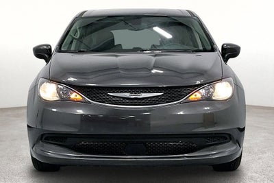 2021 Chrysler Voyager LX