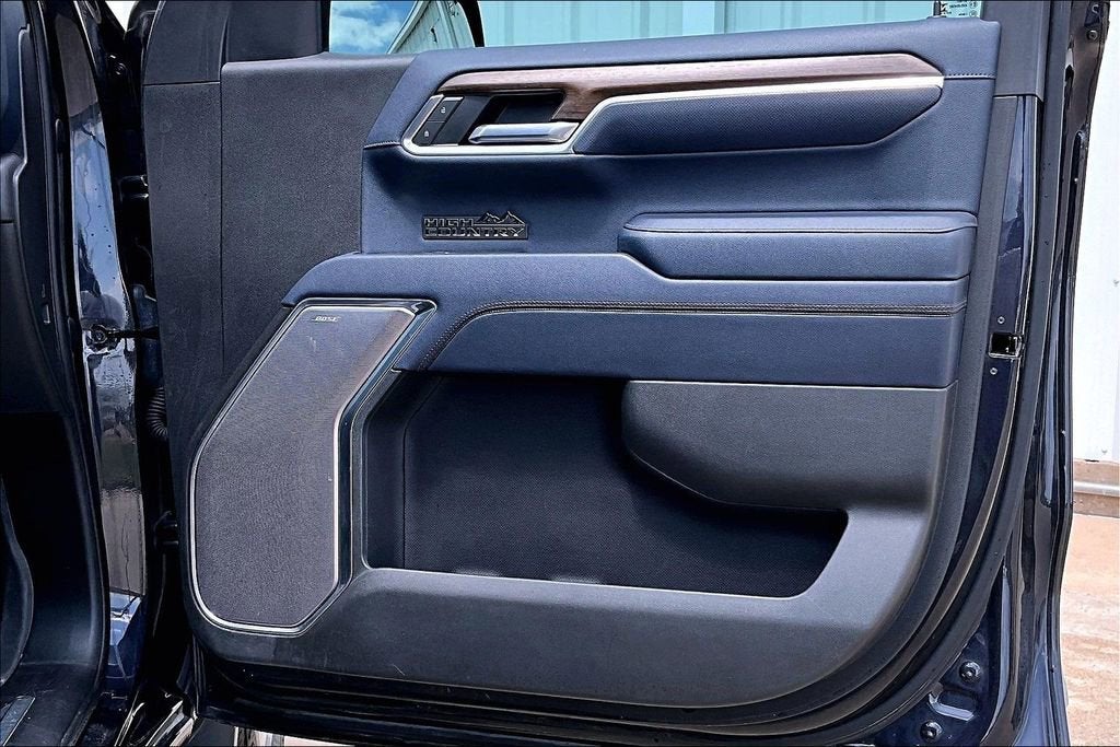 2022 Chevrolet Silverado 1500 High Country