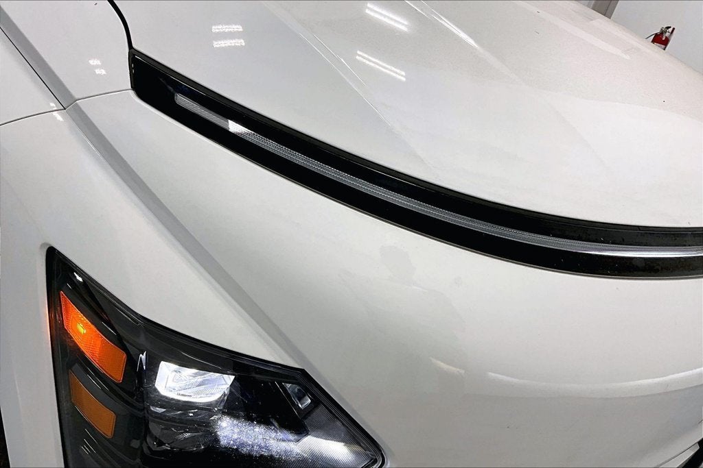 2024 Hyundai Kona Electric SE