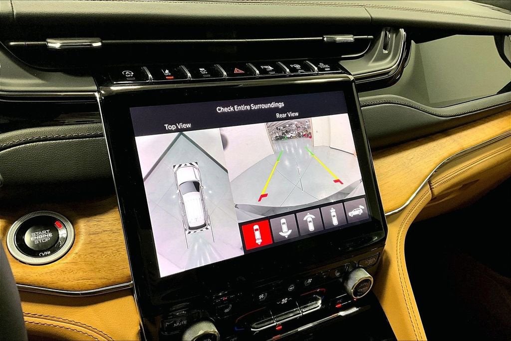 2025 Jeep Grand Cherokee L Summit Reserve 4x4