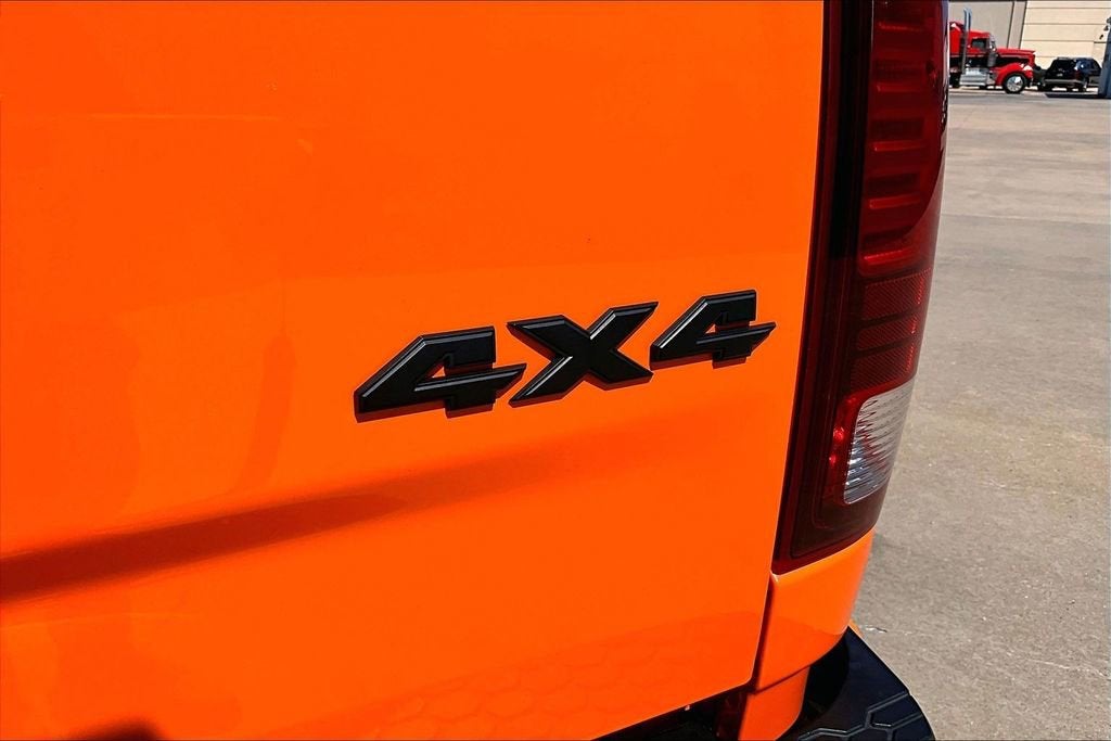 2017 RAM 1500 Sport Crew Cab 4x4 5'7" Box