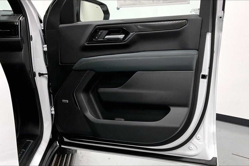 2027 GMC Yukon XL AT4