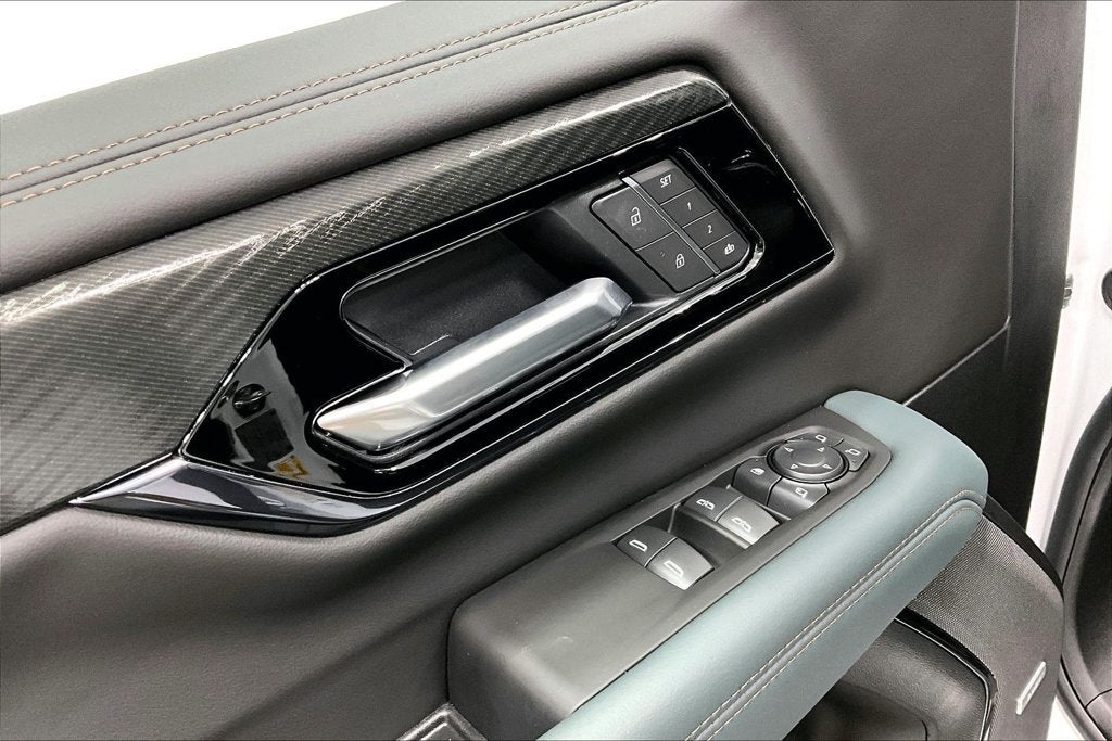 2027 GMC Yukon XL AT4
