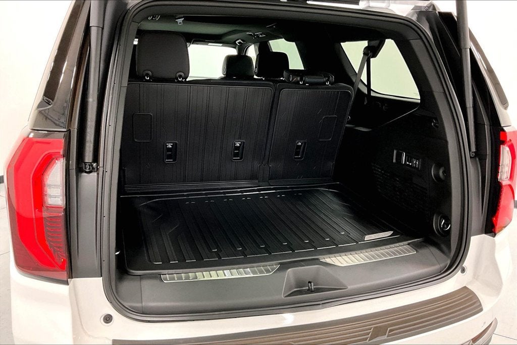 2027 GMC Yukon XL AT4
