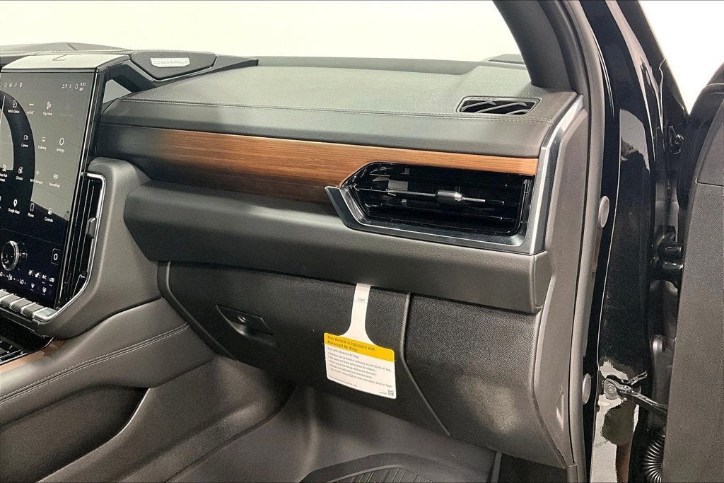 2027 GMC Yukon XL Denali
