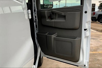 2025 GMC Savana Cargo Work Van