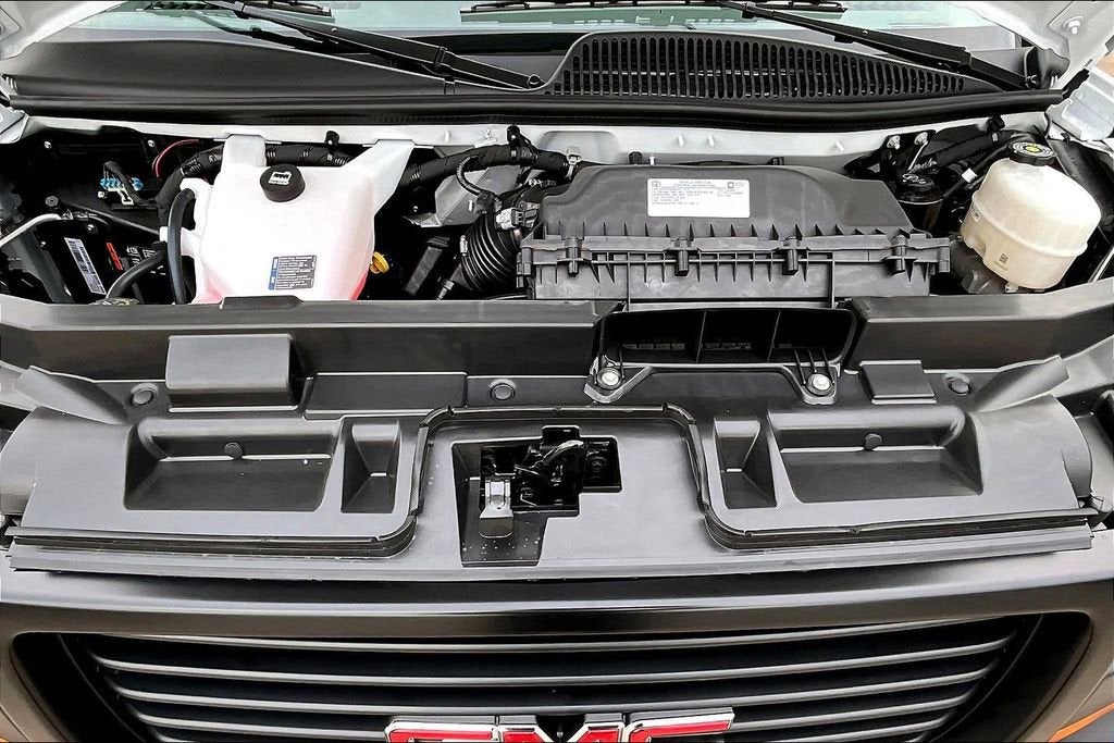 2025 GMC Savana Cargo Work Van