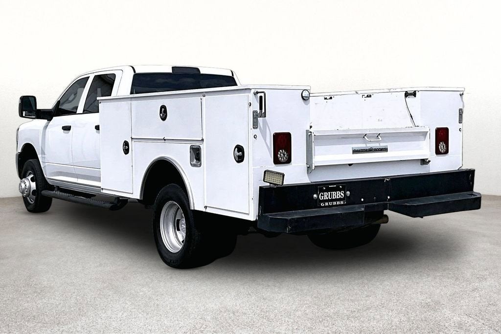 2023 RAM 3500 Chassis Cab Tradesman