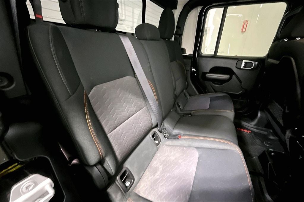 2021 Jeep Gladiator Mojave