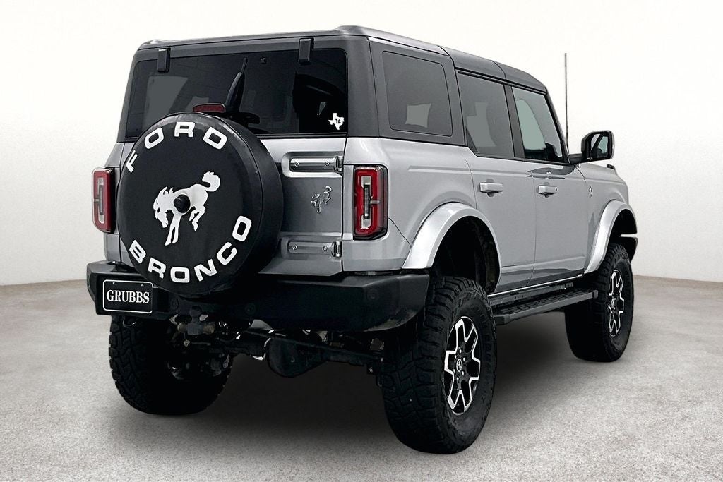 2024 Ford Bronco Outer Banks