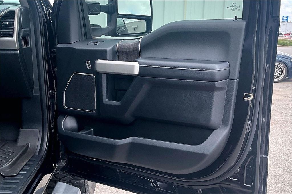 2020 Ford F-250SD Lariat