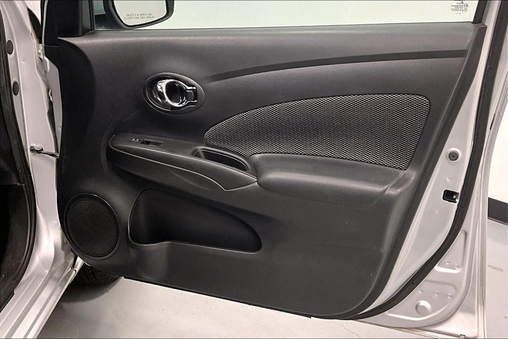 2019 Nissan Versa 1.6 SV