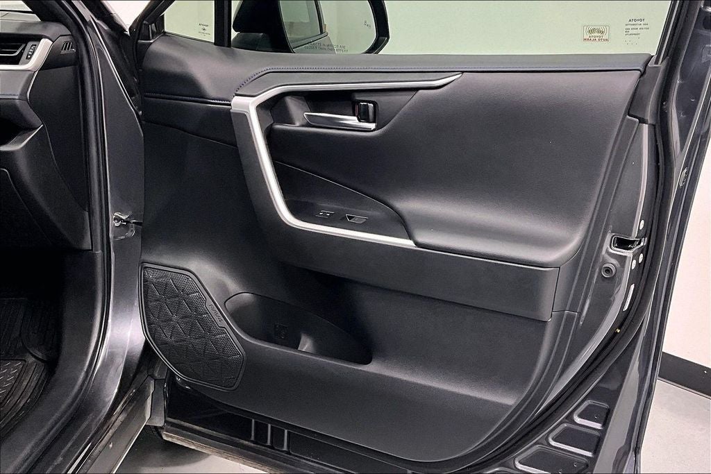 2022 Toyota RAV4 Hybrid XSE