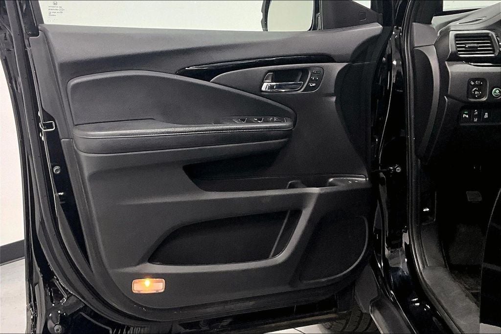 2019 Honda Passport Elite