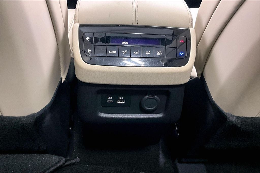 2023 INFINITI QX60 LUXE