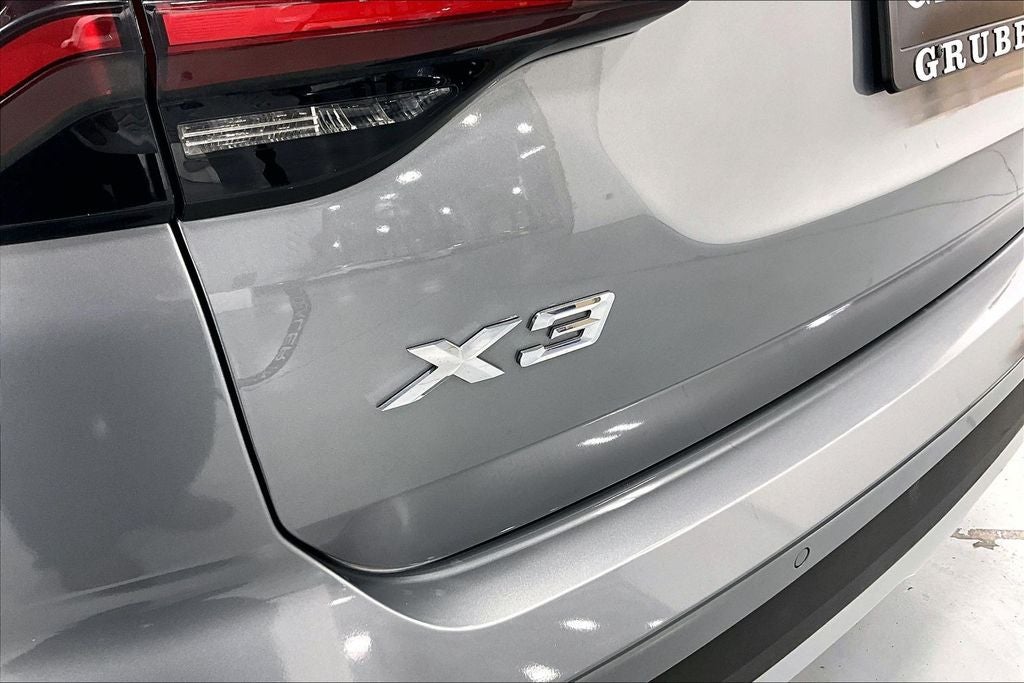 2023 BMW X3 sDrive30i