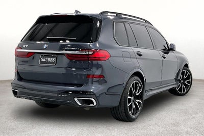 2022 BMW X7 xDrive40i