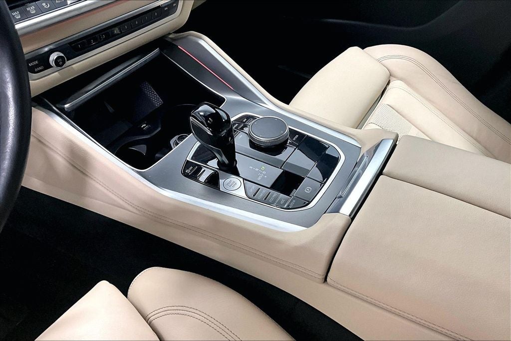 2022 BMW X6 xDrive40i