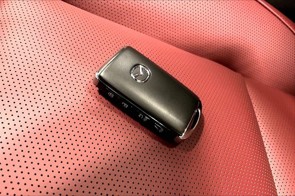 2026 Mazda Mazda3 2.5 S Carbon Edition