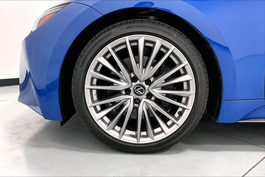2023 Lexus IS 300