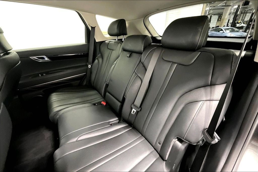 2025 Genesis GV80 2.5T
