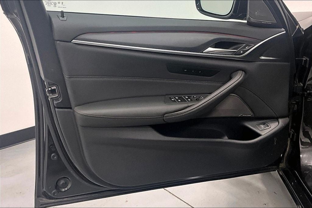 2023 BMW 5 Series 530i xDrive