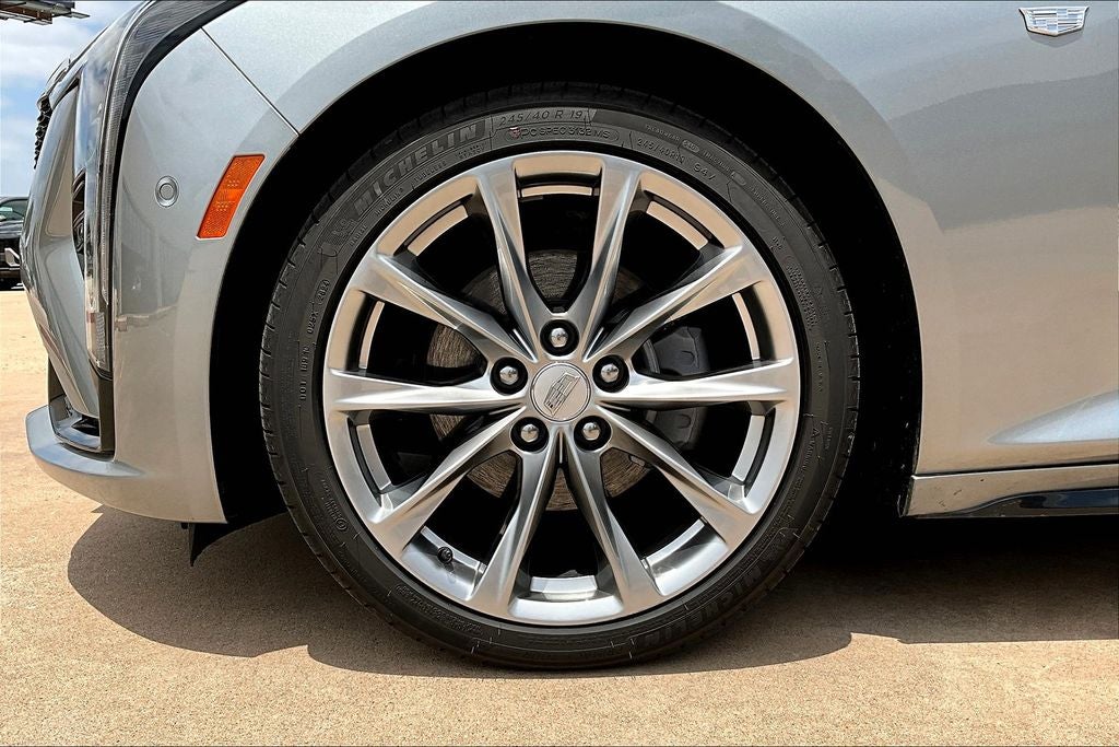 2025 Cadillac CT5 Sport