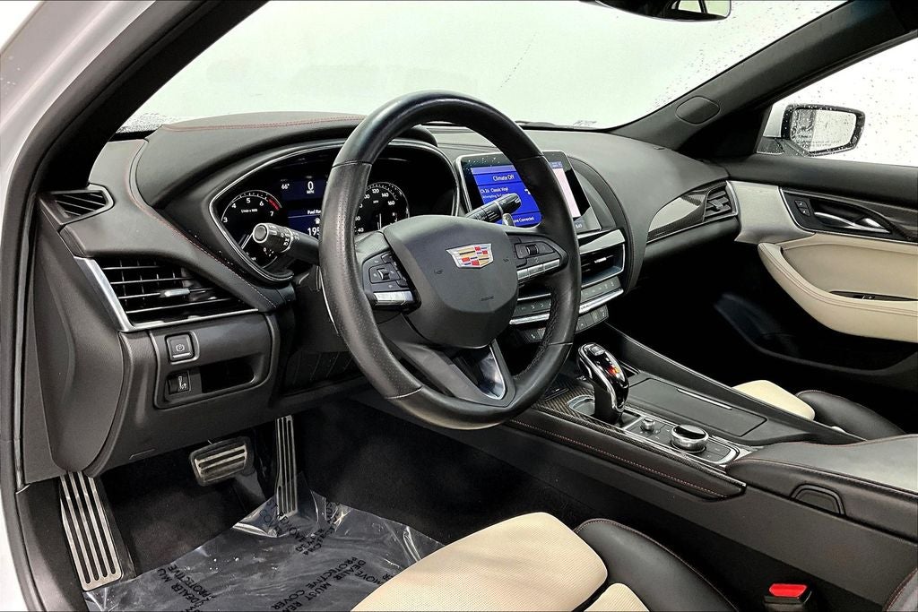 2022 Cadillac CT5 Sport